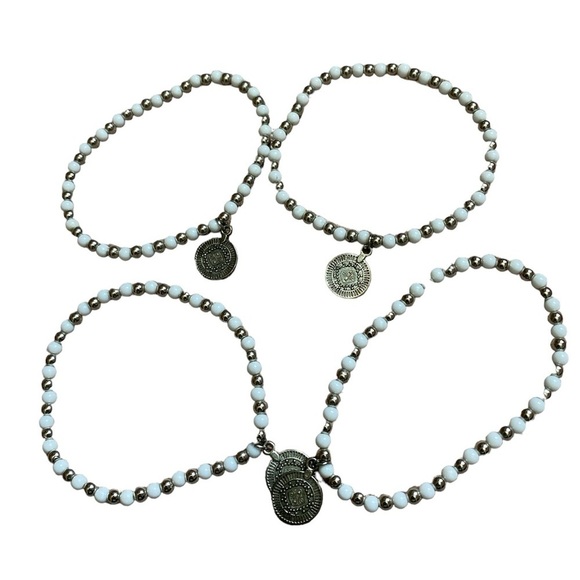 Stretch bracelets Jewelry Silver and white beaded coin charms set of fo… - Picture 7 of 7